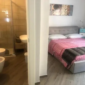  Bed & Breakfast Tom&jerry Da Anna Italia