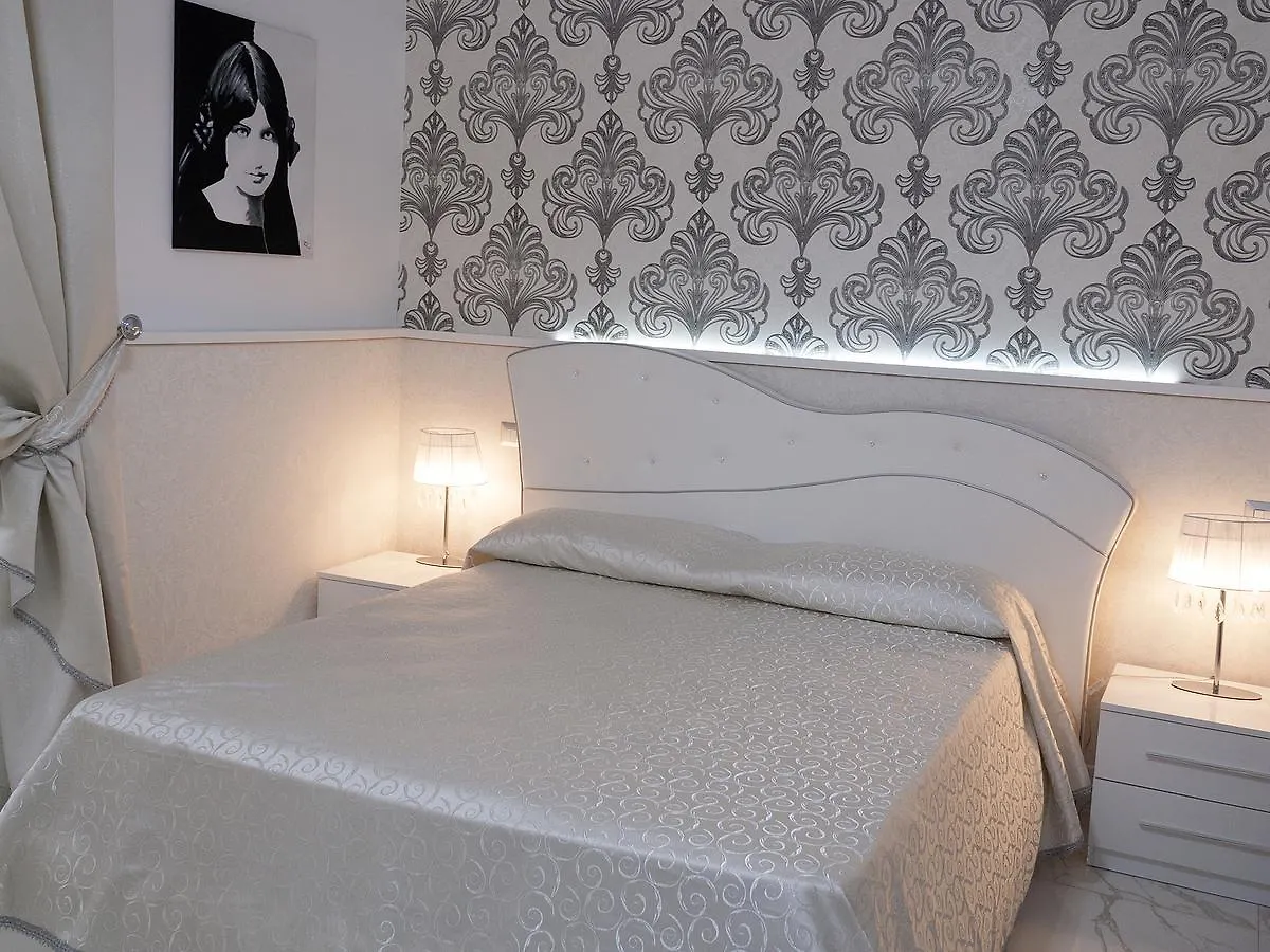 Bed and Breakfast La Dimora Del Marchese CTA