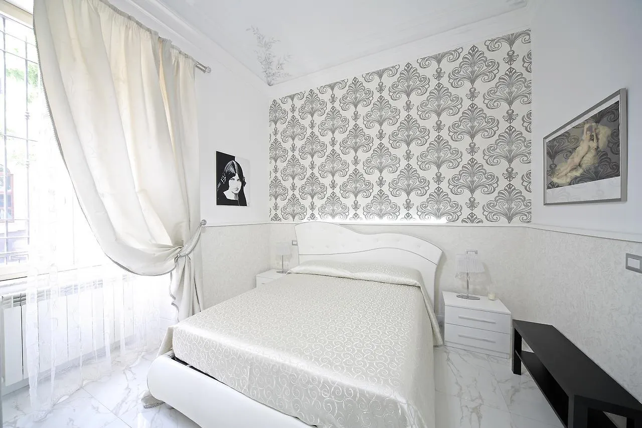 Bed and Breakfast La Dimora Del Marchese CTA 3*,